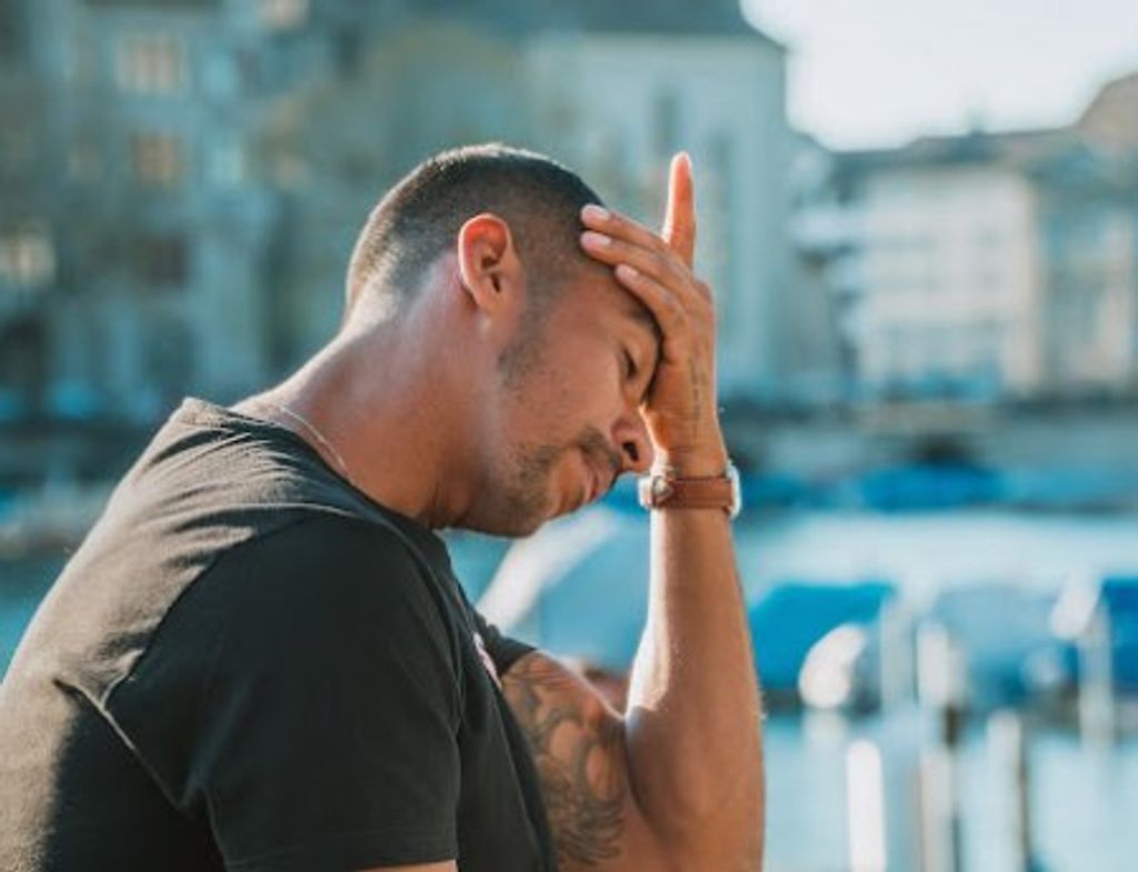 Overcome Worrisome Thoughts With These 4 Anxiety-Busting Books